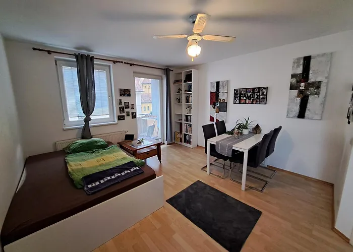 Im Herzen Von Mit Schlossberg Blick * Graz