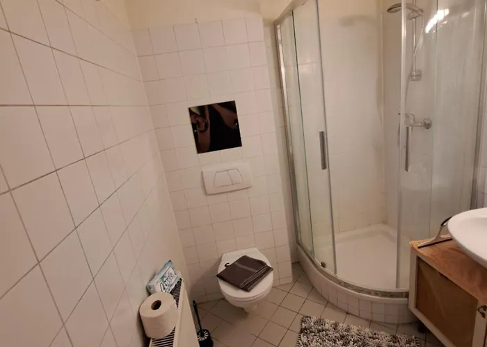 Im Herzen Von Mit Schlossberg Blick Грац